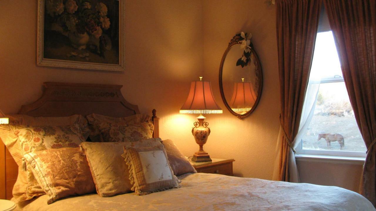 Yosemite Rose Bed And Breakfast Groveland Exterior foto